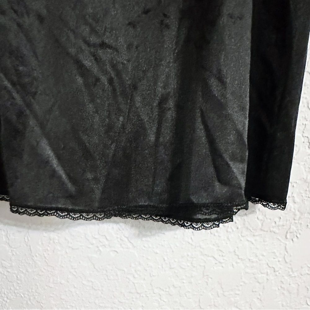 Vintage Black Slip - Picture 2 of 3